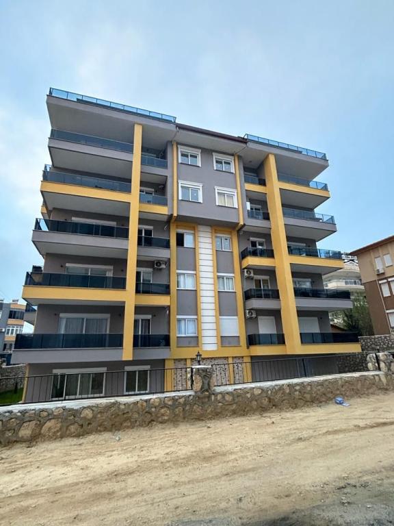 Apartments, 3-комн., Avsallar, 3280