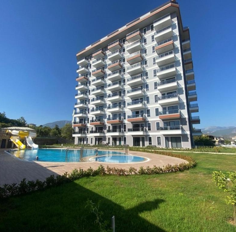 Apartments, 2-комн., Demirtaş, 3205