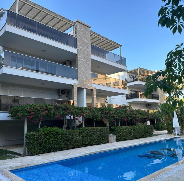 Apartments, 4-комн., Konaklı, 3858