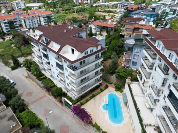 Апартаменты, 6-комн., Кестель, 3988