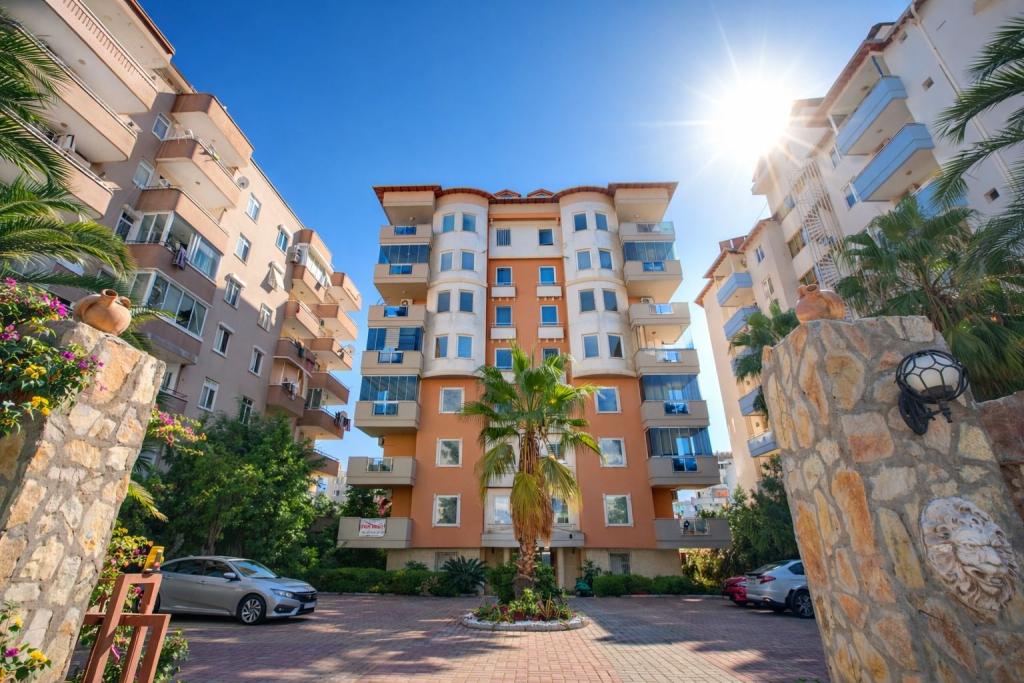 Квартира, 3-комн., Сарай, 5299
