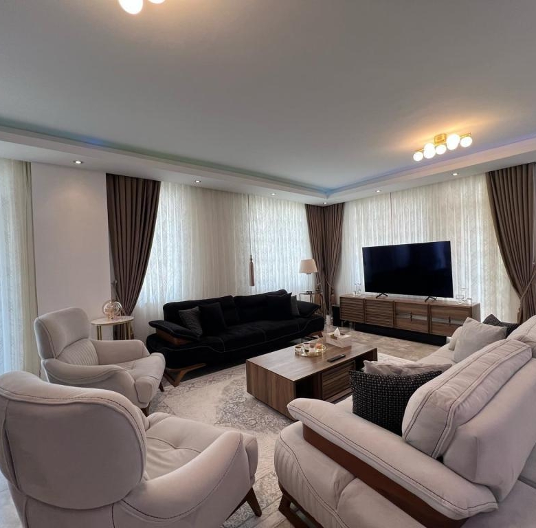 Квартира, 5‑комн., Оба, 5344