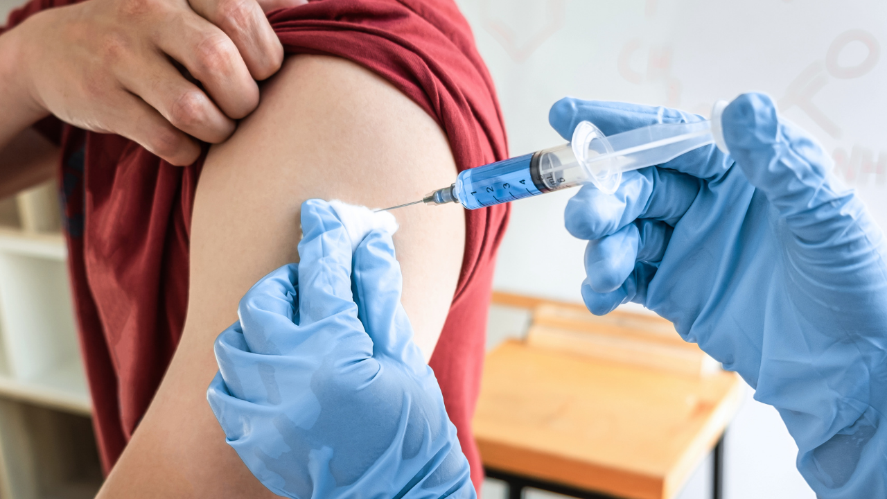 В Турции обсуждают бесплатную вакцинацию от ВПЧ для населения